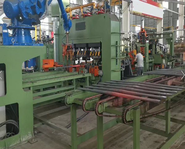 Automatic Multi function press with robot