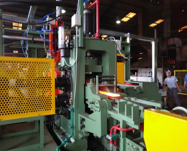 CNC Full Automatic Parabolic rolling line in Asia